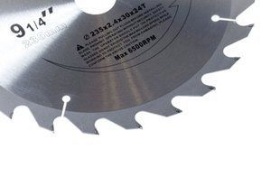 Диск пильний по дереву 235x30x24T RAIZER